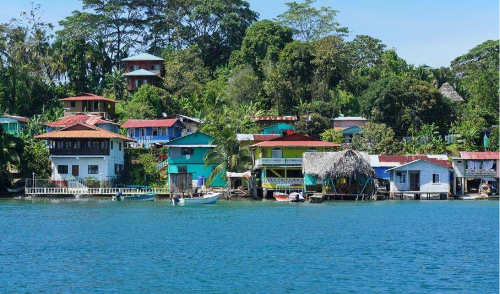 Early explorers Bocas del Toro