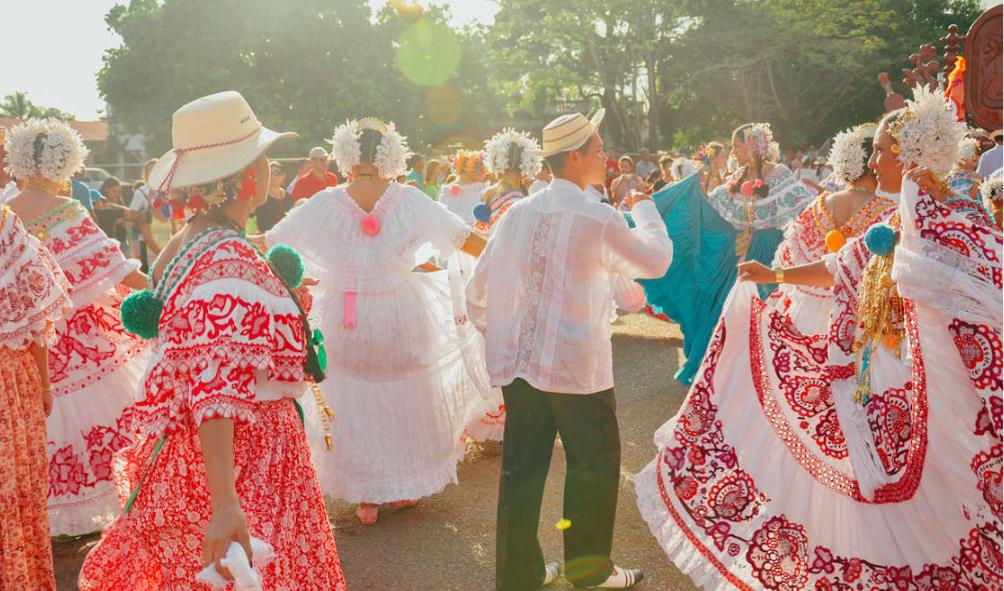 Las Tablas historical influences 