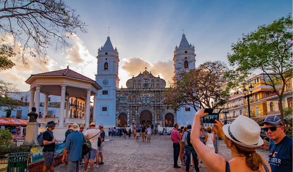 Panama welcoming towns 