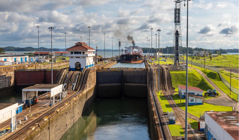 Panama''s role in international relations 