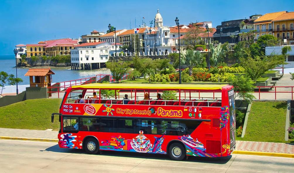 Simple travel in Panama 