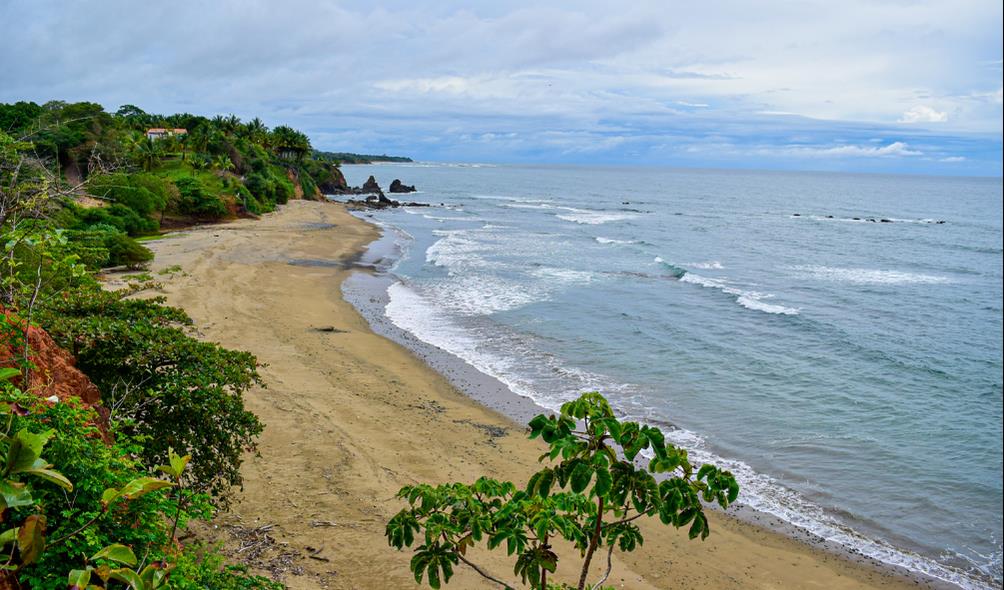Tranquil Panama coastal experiences