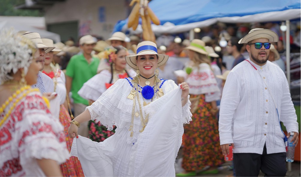 Panama vibrant lifestyle 